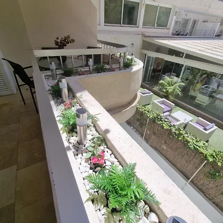 Lets In The Sun Playa Fontanilla Marbella