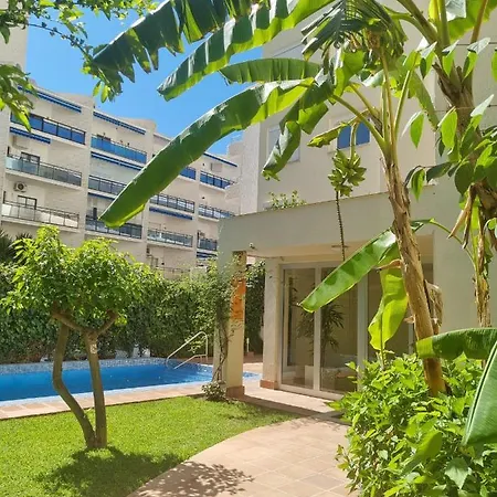 Lets In The Sun Playa Fontanilla * 马尔韦利亚